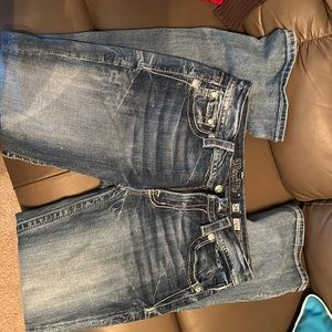 Miss Me mid-rise easy boot jeans